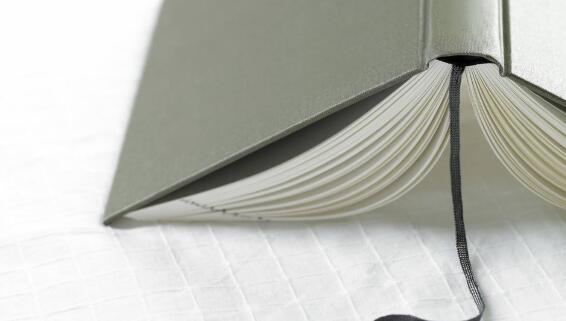 關于經濟制度是經濟體制的基礎的描述正確的有(　)__自考《政治經濟學(財經類)》真題