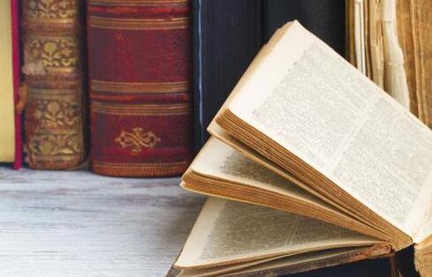 下列《行路難》(其一)詩句中，包含了呂尚典故的是(　)__自考《大學語文》解析