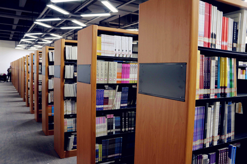 哲學上的二元論否認( )__《馬克思主義基本原理概論》自考真題解析