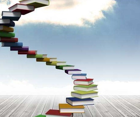 《金鯉魚的百裥裙》的敘事特點有(　)__自考《大學語文》真題