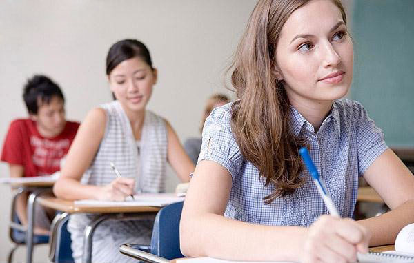 成人成人高考與統招 成考大專怎么升本科